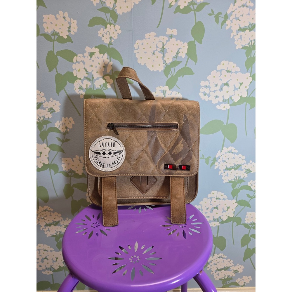 Heroes & Villains Star Wars The Mandalorian Grogu Mini Backpack Tan Quilted Bag
